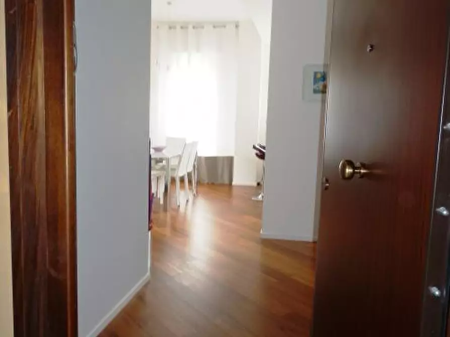 Immagine 12 di Appartamento in vendita  in via genova 17 a Savona