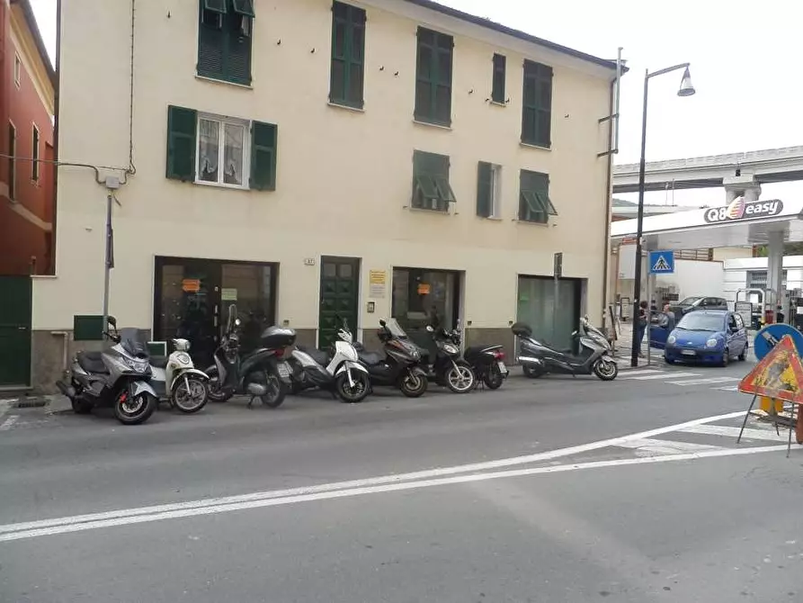 Immagine 4 di Negozio   in via torino 39 a Savona