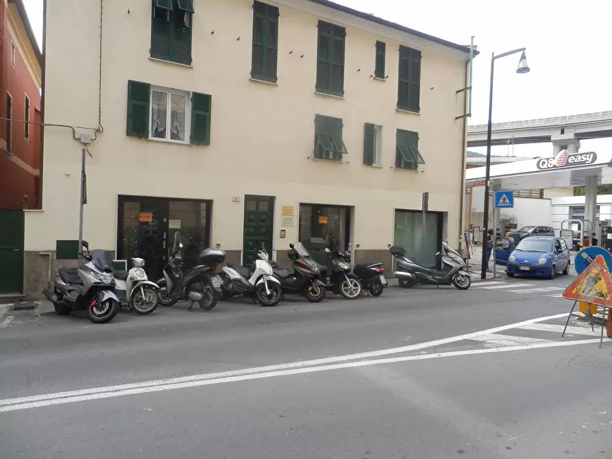 Immagine 8 di Negozio   in via torino 39 a Savona
