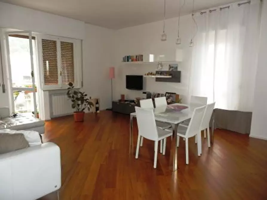 Immagine 17 di Appartamento in vendita  in via genova 17 a Savona