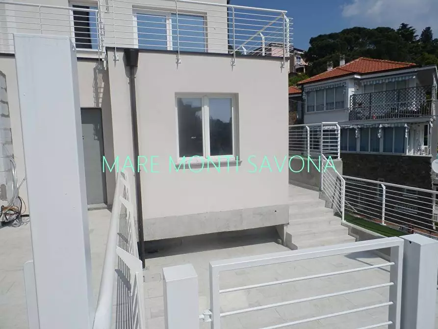 Immagine 10 di Appartamento in vendita  in via gentile 52 a Albissola Marina
