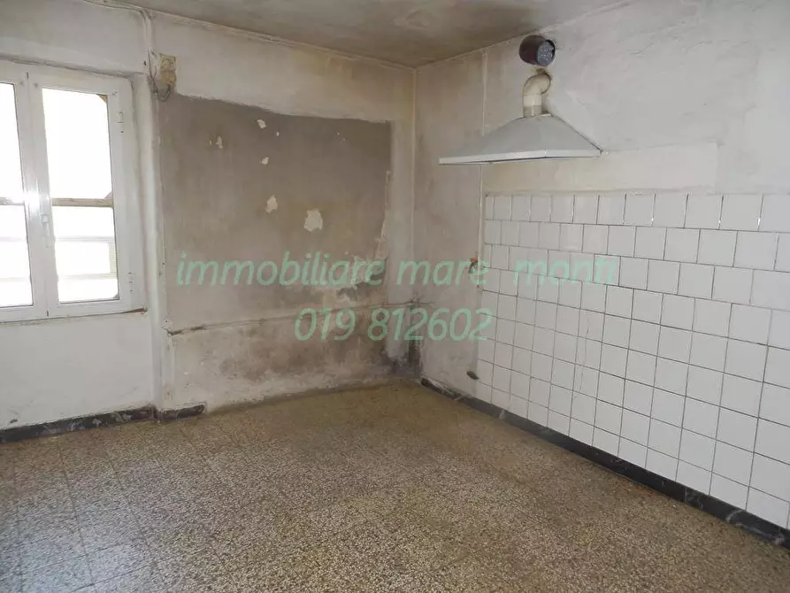 Immagine 11 di Casa indipendente in vendita  in via cimavalle a Savona