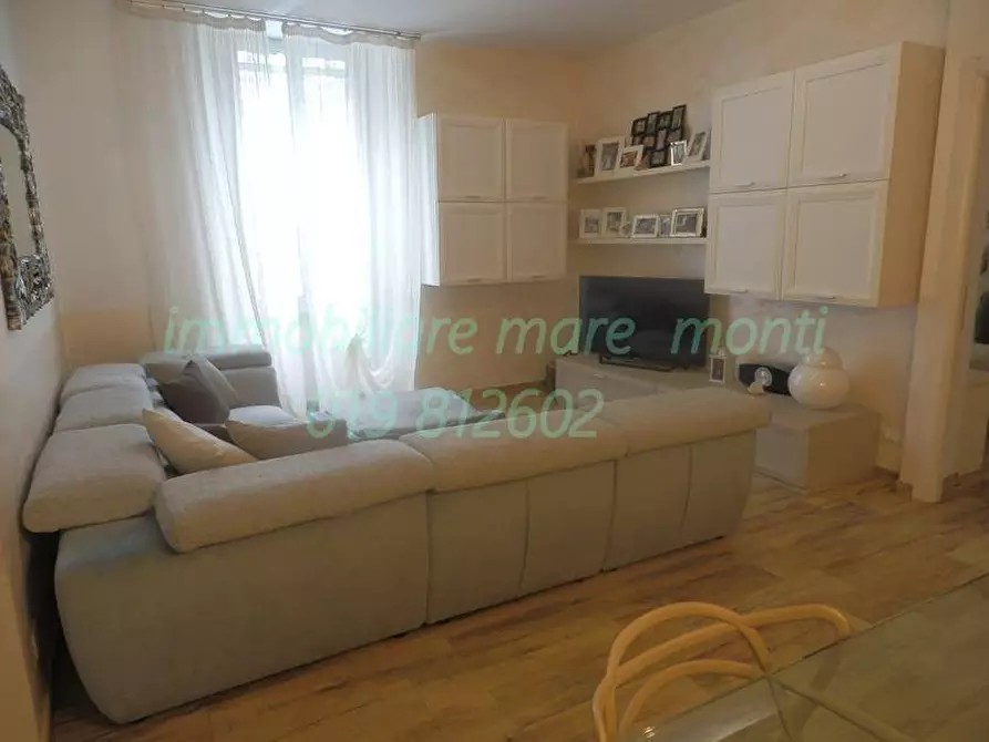 Immagine 1 di Appartamento in vendita  in corso ricci a Savona