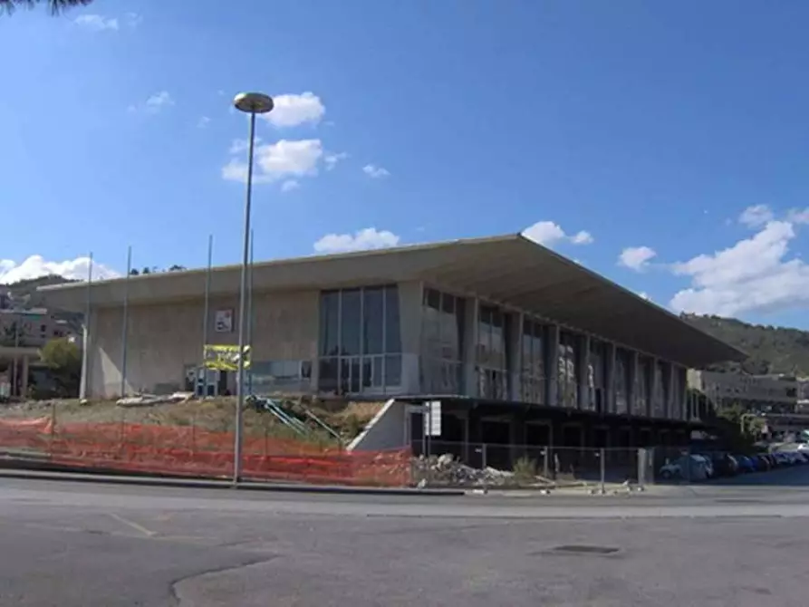 Immagine 15 di Appartamento in vendita  in via famagosta 43r a Savona