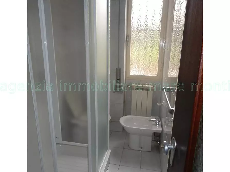 Immagine 3 di Appartamento in vendita  in via carducci a Loano