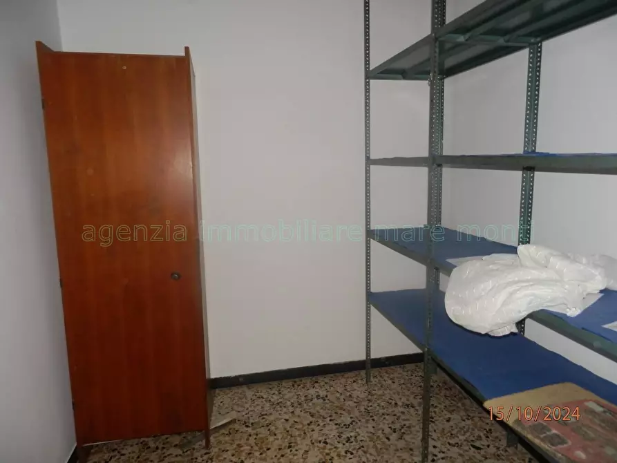 Immagine 7 di Appartamento in vendita  in via carducci a Loano