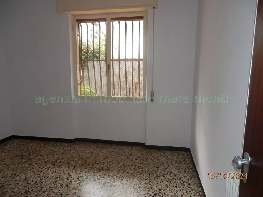 Immagine 14 di Appartamento in vendita  in via carducci a Loano