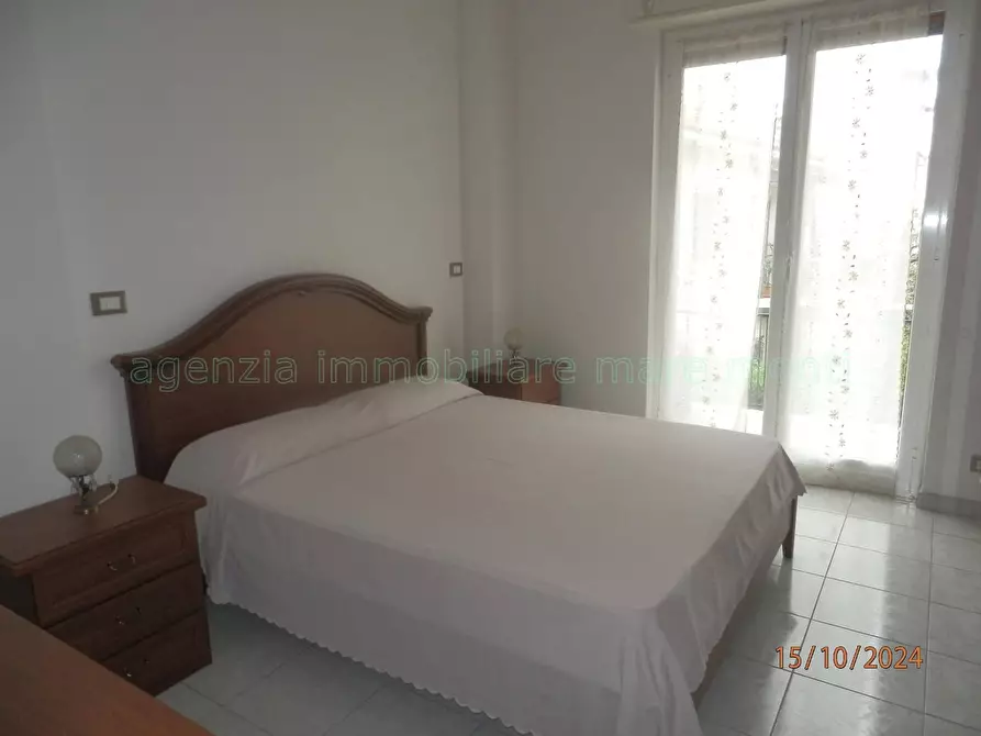 Immagine 19 di Appartamento in vendita  in via carducci a Loano