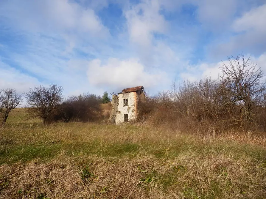 Immagine 1 di Rustico / casale in vendita  in loc vigna a Mioglia