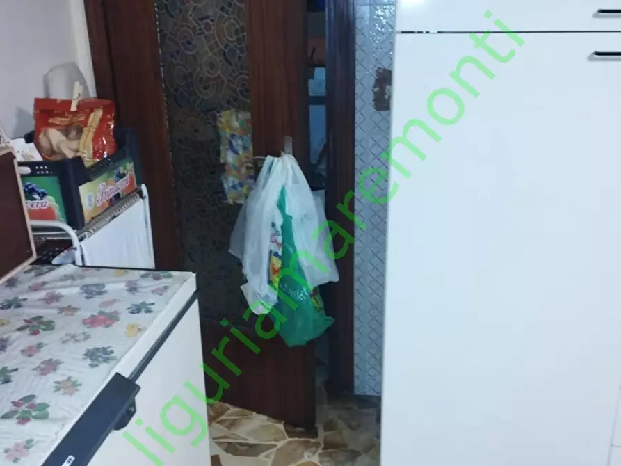 Immagine 9 di Appartamento in vendita  in via fratelli ferraro 5 a Cairo Montenotte