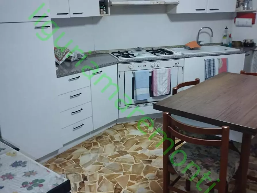 Immagine 11 di Appartamento in vendita  in via fratelli ferraro 5 a Cairo Montenotte