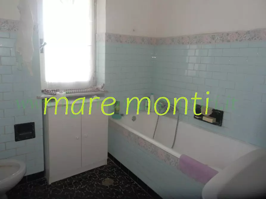 Immagine 32 di Casa indipendente in vendita  in via san bartolomeo del bosco a Savona