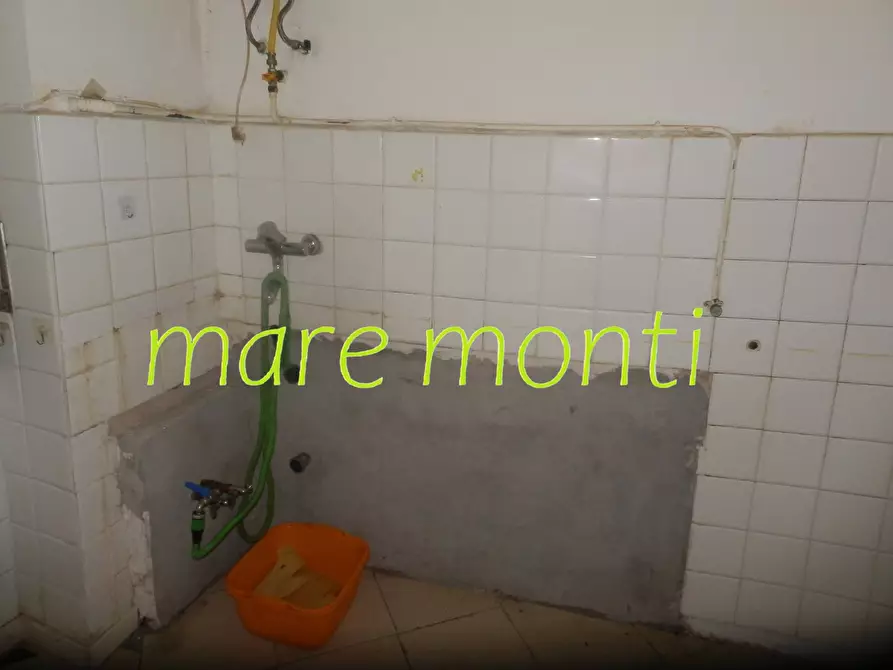 Immagine 21 di Appartamento in vendita  in via costacavalli a Savona