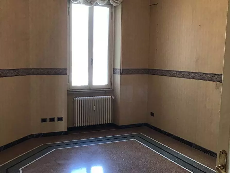 Immagine 10 di Appartamento in vendita  in p.zza marconi a Savona