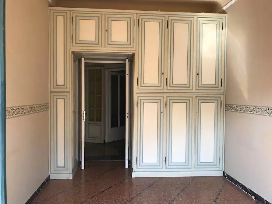 Immagine 23 di Appartamento in vendita  in p.zza marconi a Savona