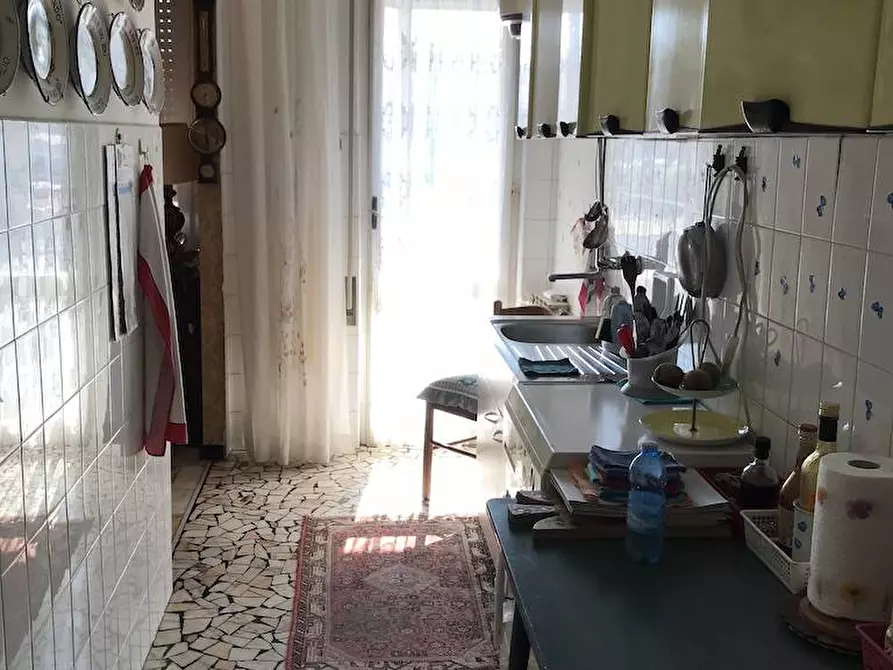 Immagine 3 di Appartamento in vendita  in via eroine della restenza a Savona