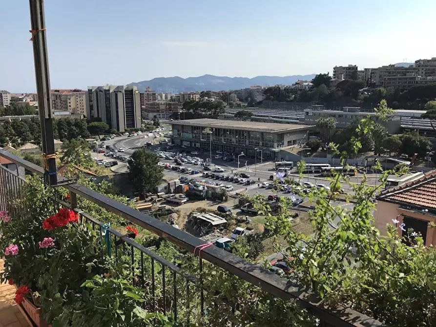 Immagine 5 di Appartamento in vendita  in via eroine della restenza a Savona