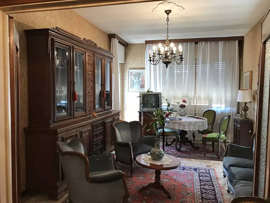 Immagine 8 di Appartamento in vendita  in via eroine della restenza a Savona