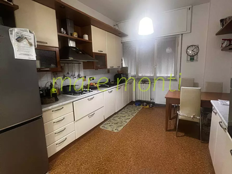 Immagine 2 di Appartamento in vendita  in via briganti a Savona