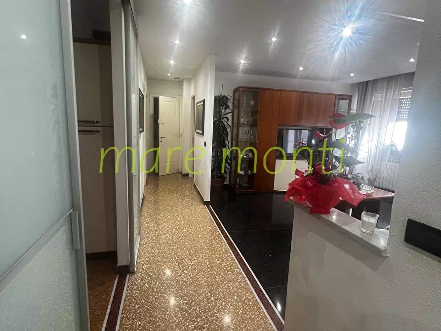 Immagine 8 di Appartamento in vendita  in via briganti a Savona