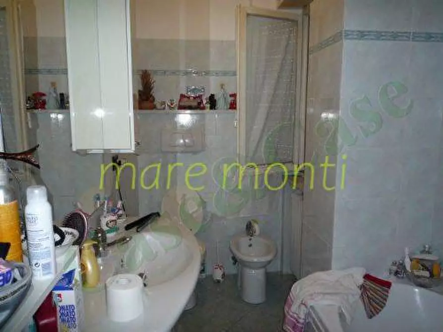 Immagine 37 di Appartamento in vendita  in via briganti a Savona