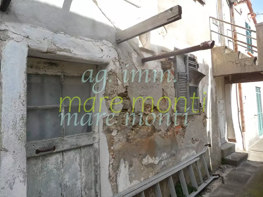 Immagine 12 di Villetta a schiera in vendita  in maschio stazione a Savona