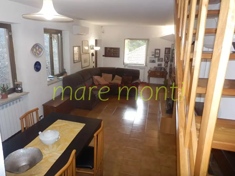 Immagine 19 di Villetta a schiera in vendita  in via santuario a Savona