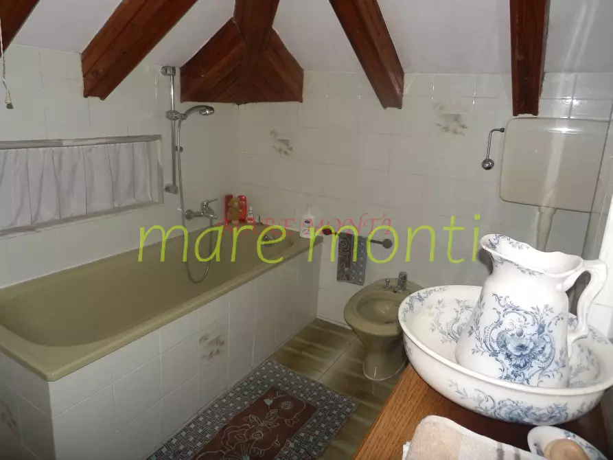 Immagine 23 di Villetta a schiera in vendita  in via santuario a Savona