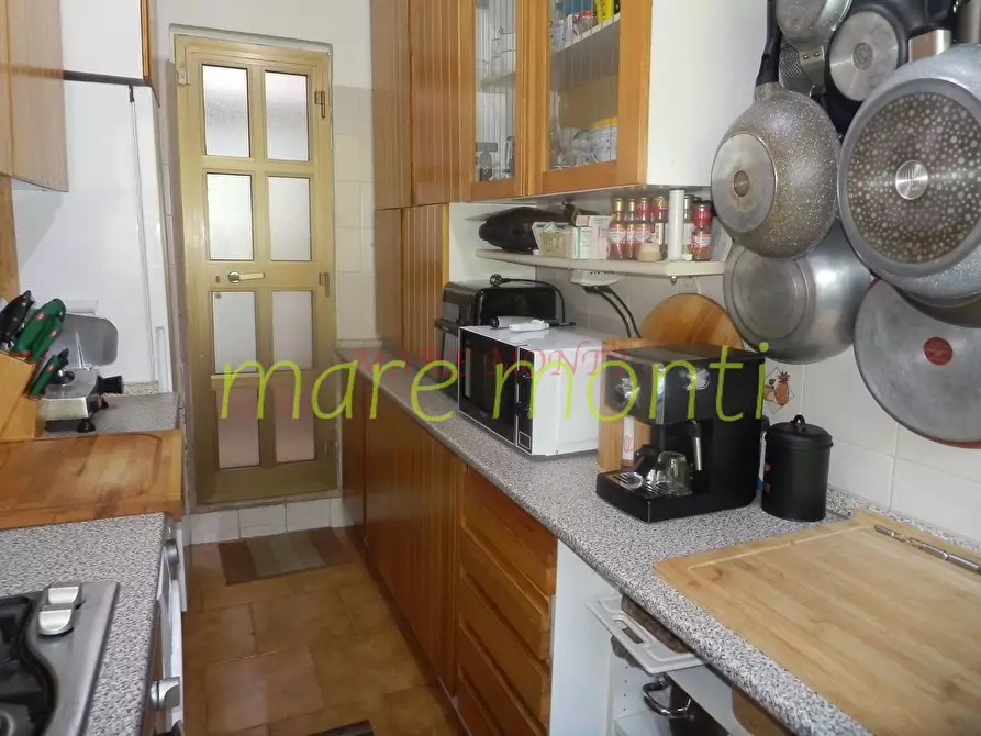 Immagine 33 di Villetta a schiera in vendita  in via santuario a Savona