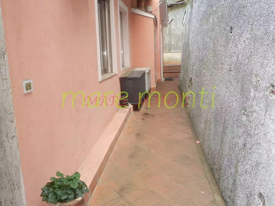 Immagine 34 di Villetta a schiera in vendita  in via santuario a Savona