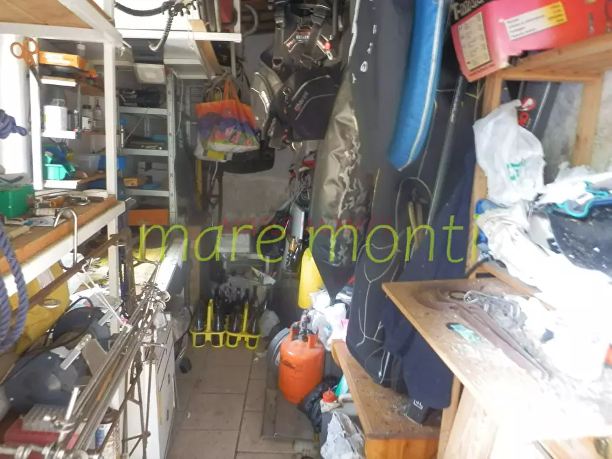 Immagine 45 di Villetta a schiera in vendita  in via santuario a Savona