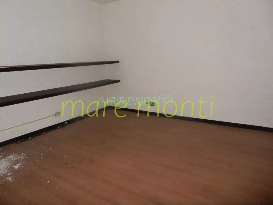 Immagine 13 di Negozio in vendita  in via delloratorio a Albissola Marina