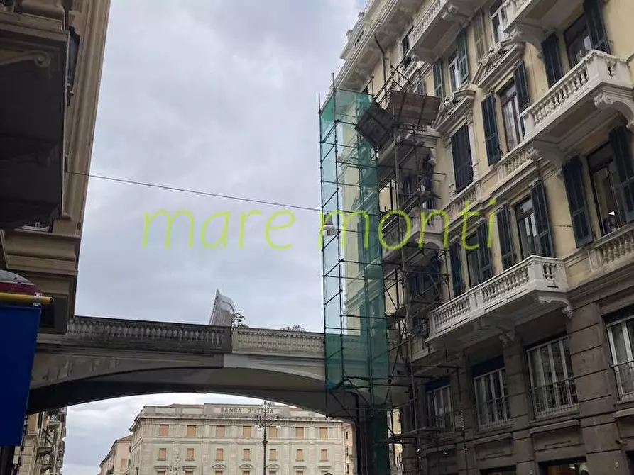 Immagine 6 di Negozio in affitto  in via sauro a Savona