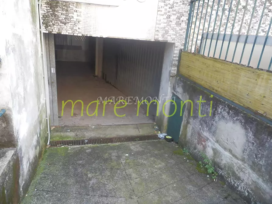 Immagine 3 di Box auto in vendita  in VIA ROSSINI 27 a Albissola Marina