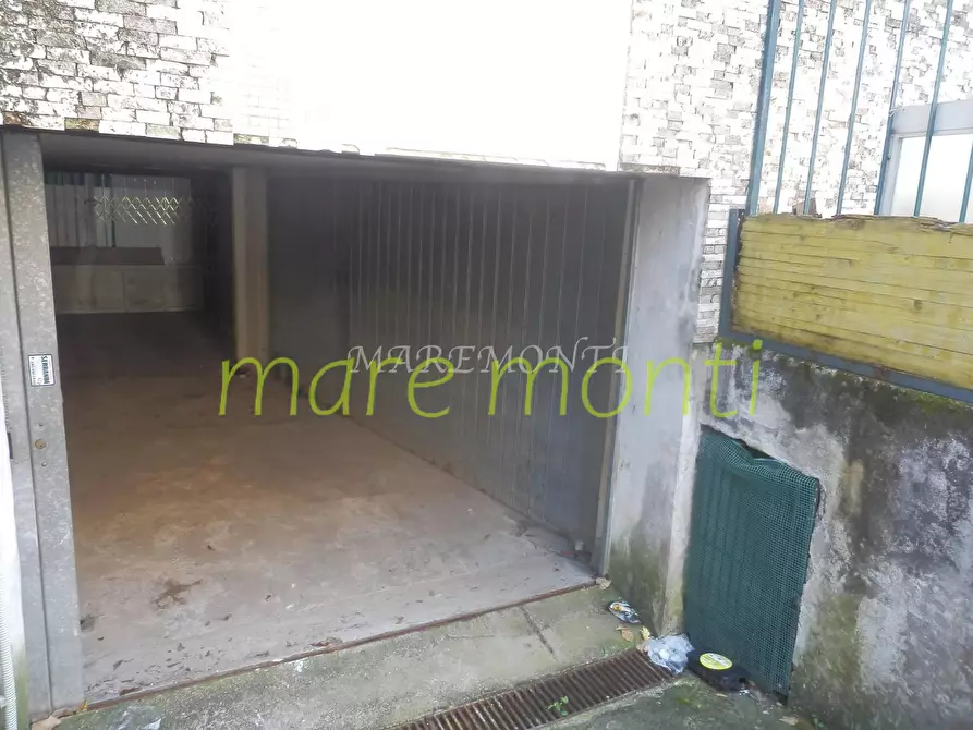 Immagine 4 di Box auto in vendita  in VIA ROSSINI 27 a Albissola Marina