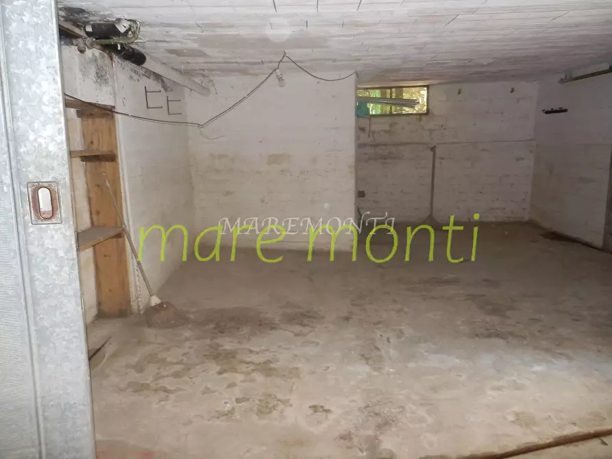 Immagine 10 di Box auto in vendita  in VIA ROSSINI 27 a Albissola Marina