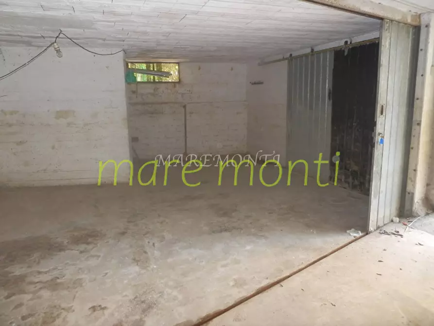 Immagine 11 di Box auto in vendita  in VIA ROSSINI 27 a Albissola Marina