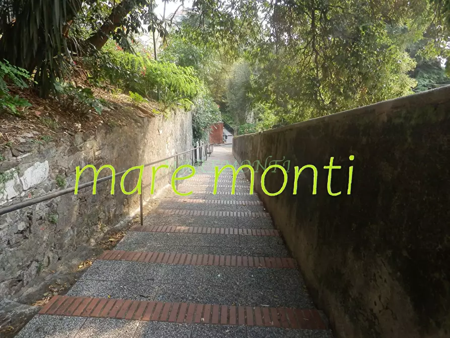 Immagine 37 di Appartamento in vendita  in via assareto 3 a Savona