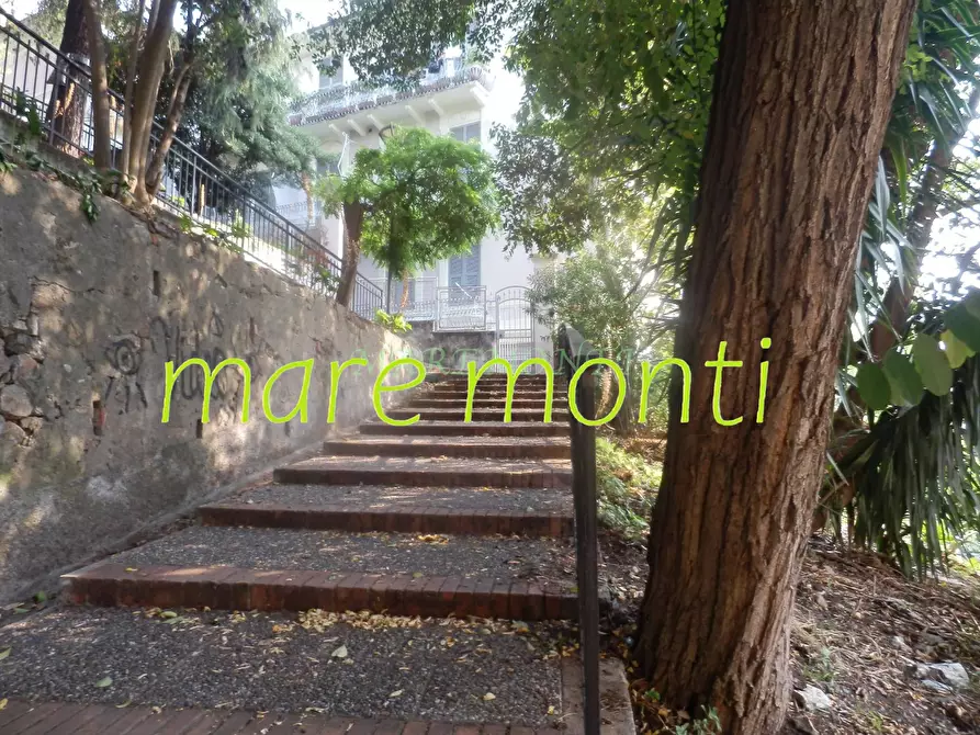 Immagine 39 di Appartamento in vendita  in via assareto 3 a Savona