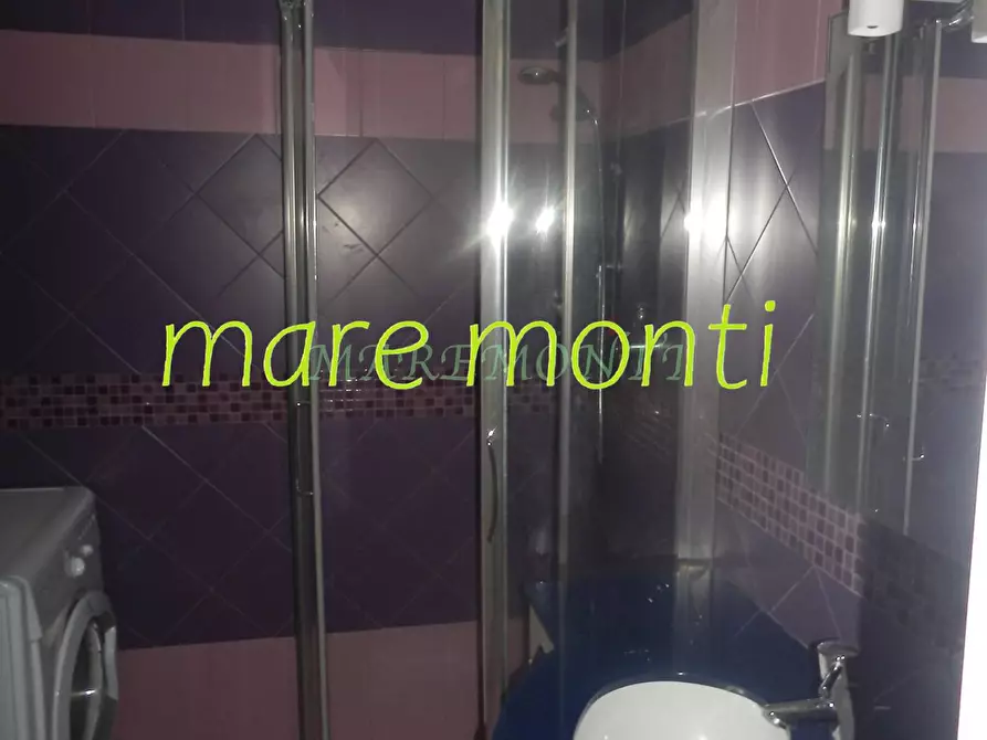 Immagine 11 di Appartamento in vendita  in piazza guido rossa 8 a Savona