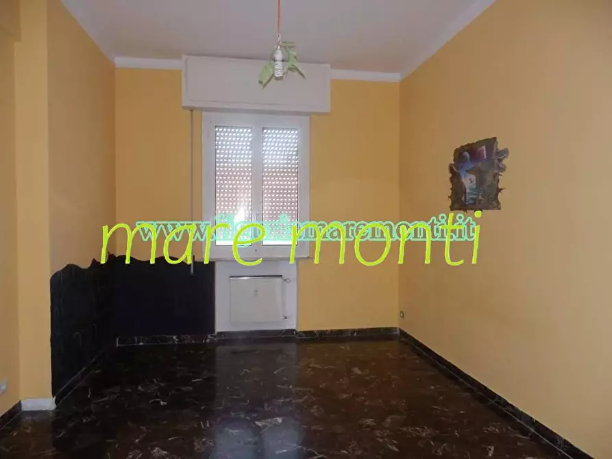 Immagine 12 di Appartamento in vendita  in via chiappino 18 a Savona