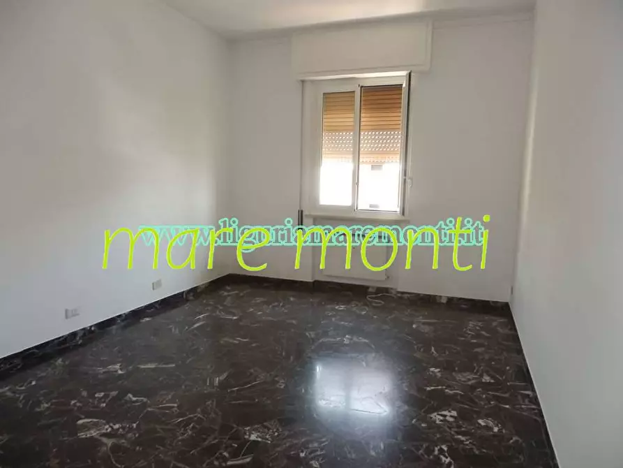 Immagine 20 di Appartamento in vendita  in via chiappino 18 a Savona