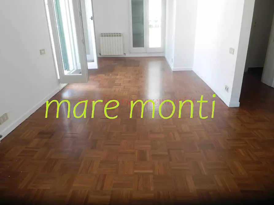 Immagine 9 di Appartamento in vendita  in via dei cassari a Savona
