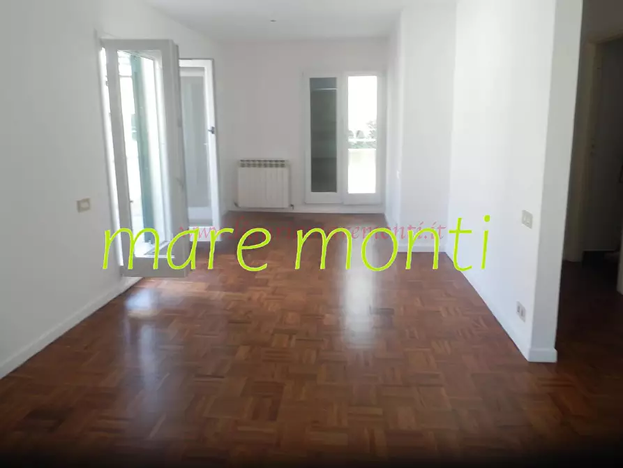 Immagine 11 di Appartamento in vendita  in via dei cassari a Savona