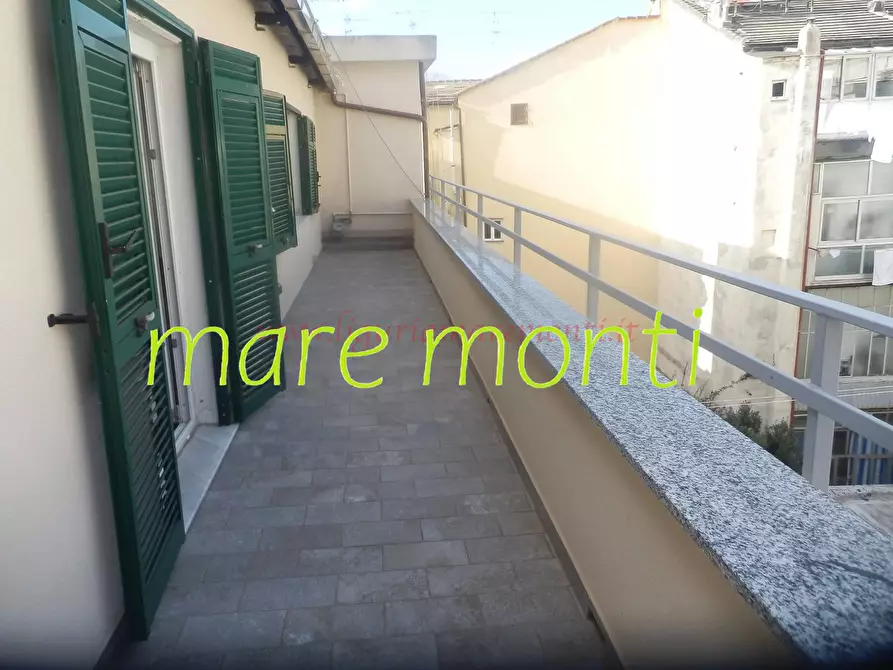 Immagine 14 di Appartamento in vendita  in via dei cassari a Savona