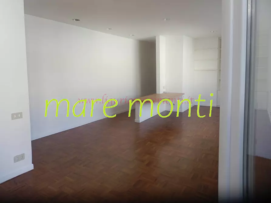 Immagine 24 di Appartamento in vendita  in via dei cassari a Savona