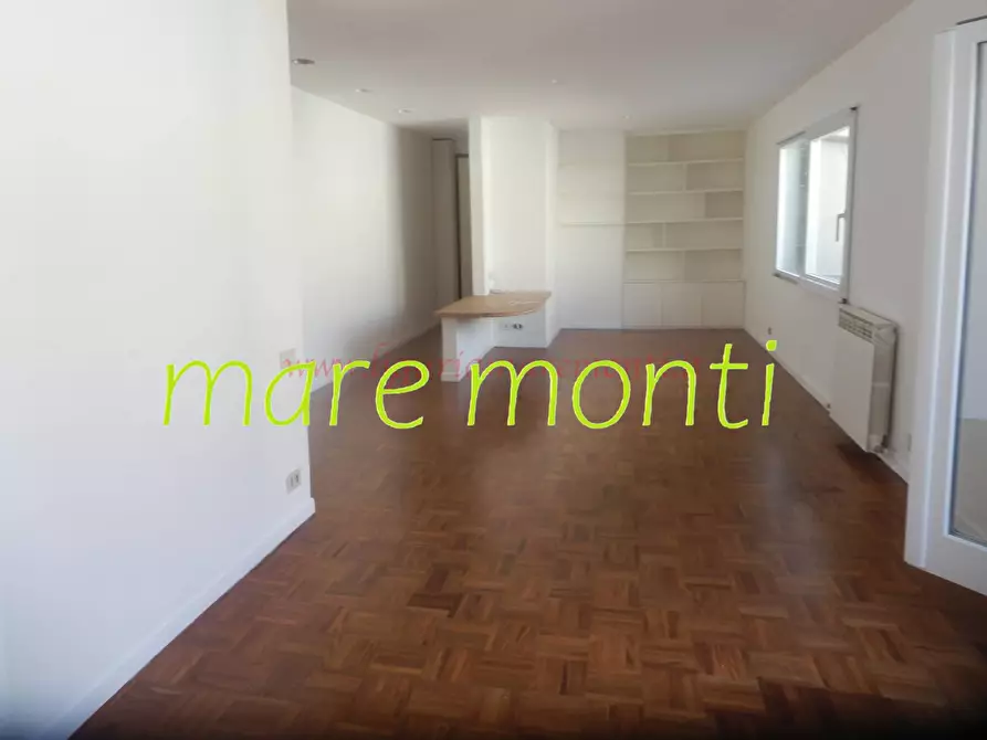 Immagine 25 di Appartamento in vendita  in via dei cassari a Savona