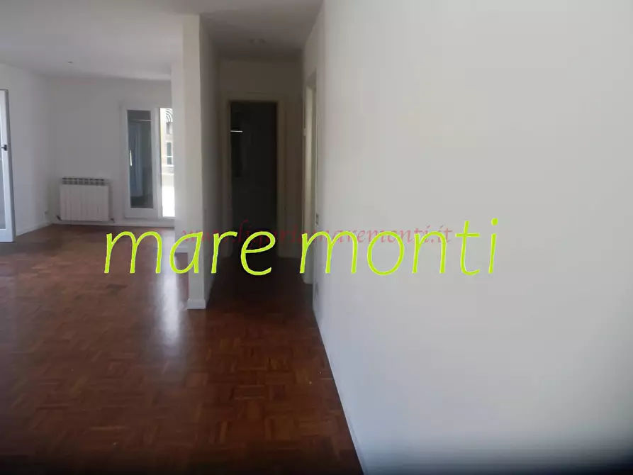 Immagine 27 di Appartamento in vendita  in via dei cassari a Savona