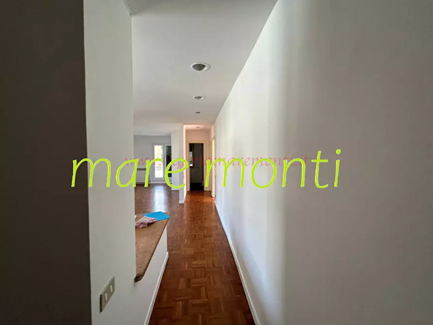 Immagine 30 di Appartamento in vendita  in via dei cassari a Savona