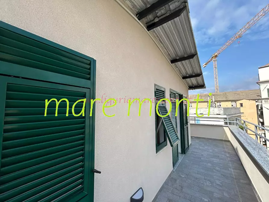 Immagine 32 di Appartamento in vendita  in via dei cassari a Savona